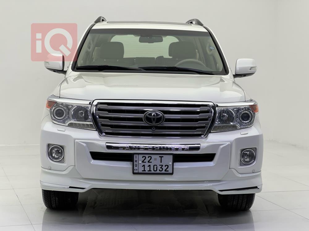 تويوتا لاندكروزر